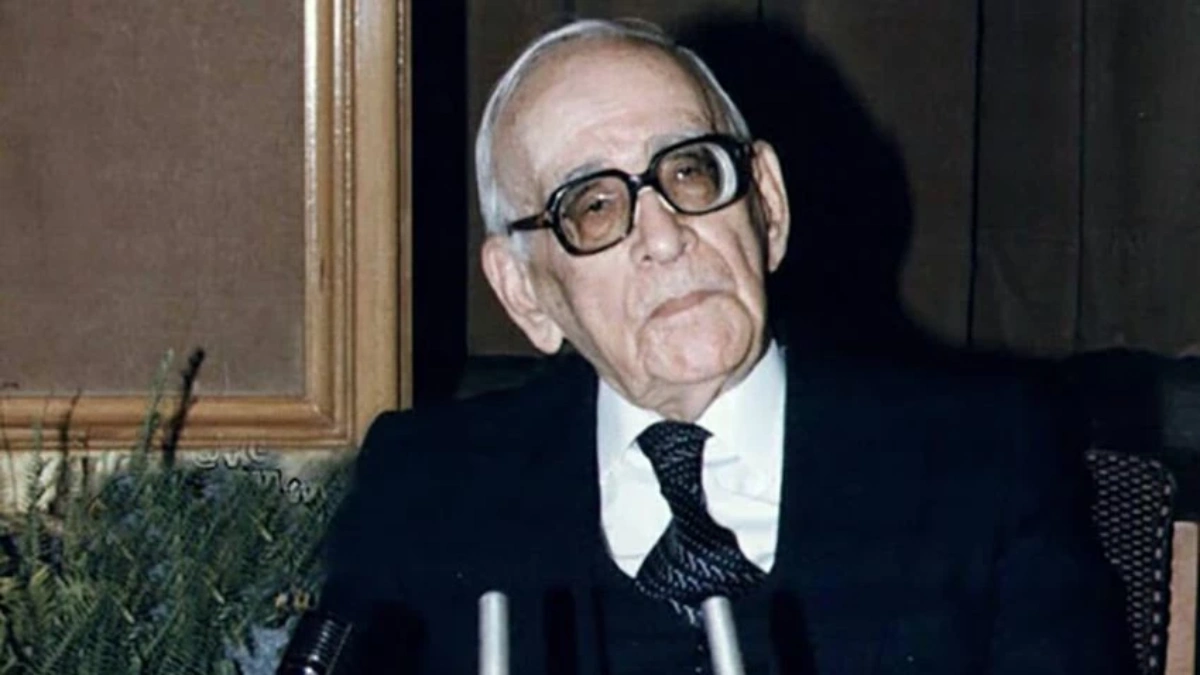 درباره دکتر حسابی